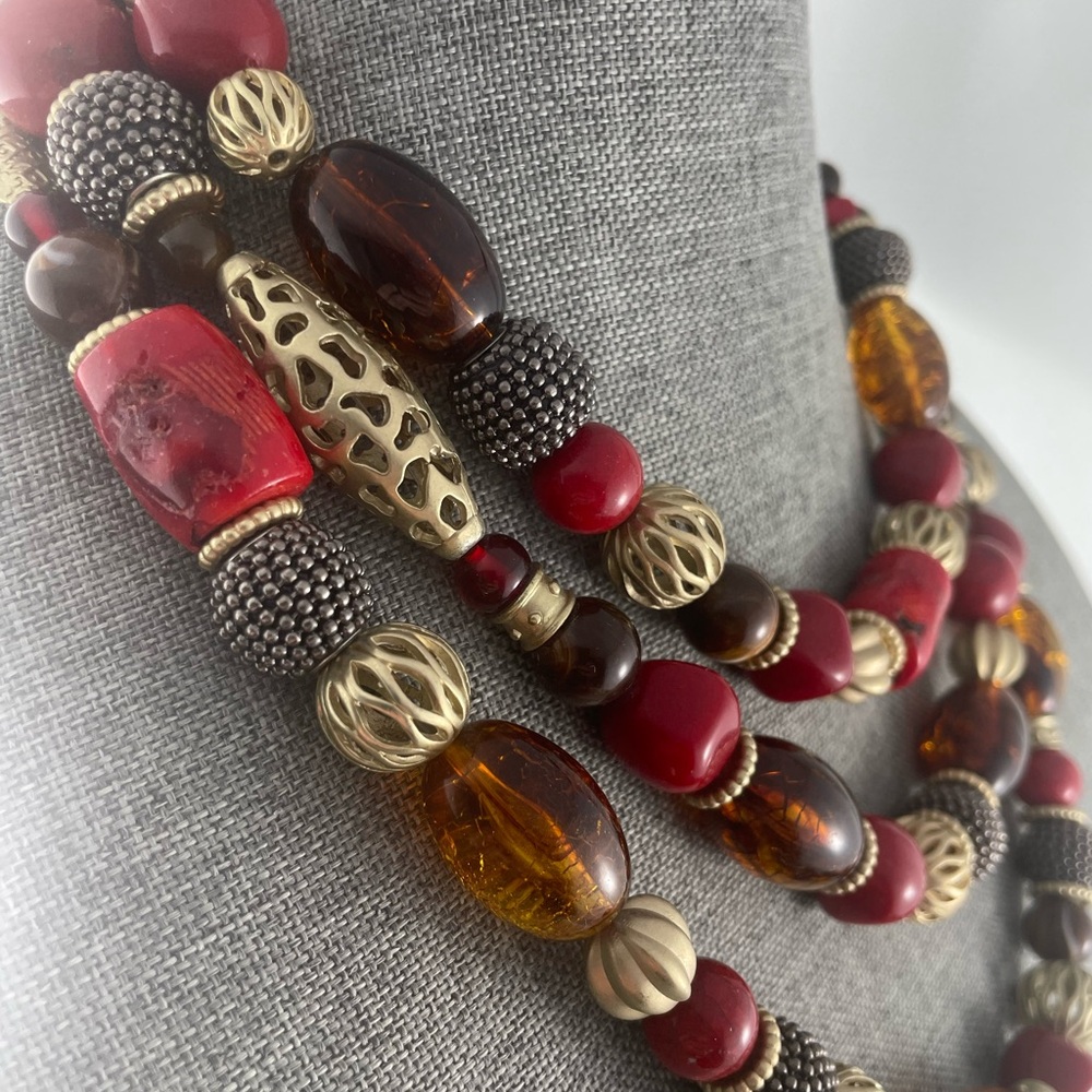 Chic Multicolor Beaded Necklace - Picture 4 of 9